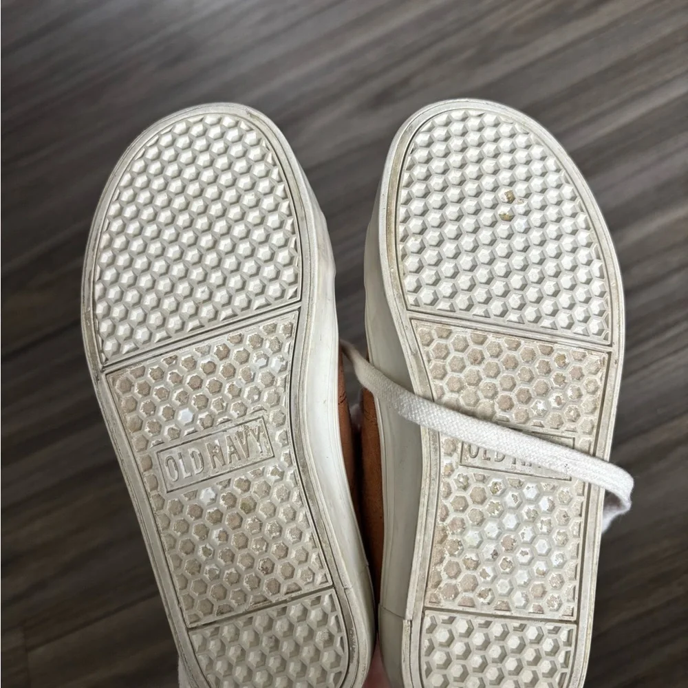 Old Navy Pink and Brown Sneakers Casual Style